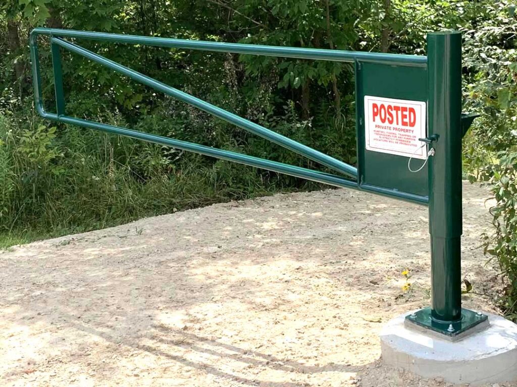 Deluxe Driveway Entrance Barrier Gate (Manual Swing) Plymouth Industries