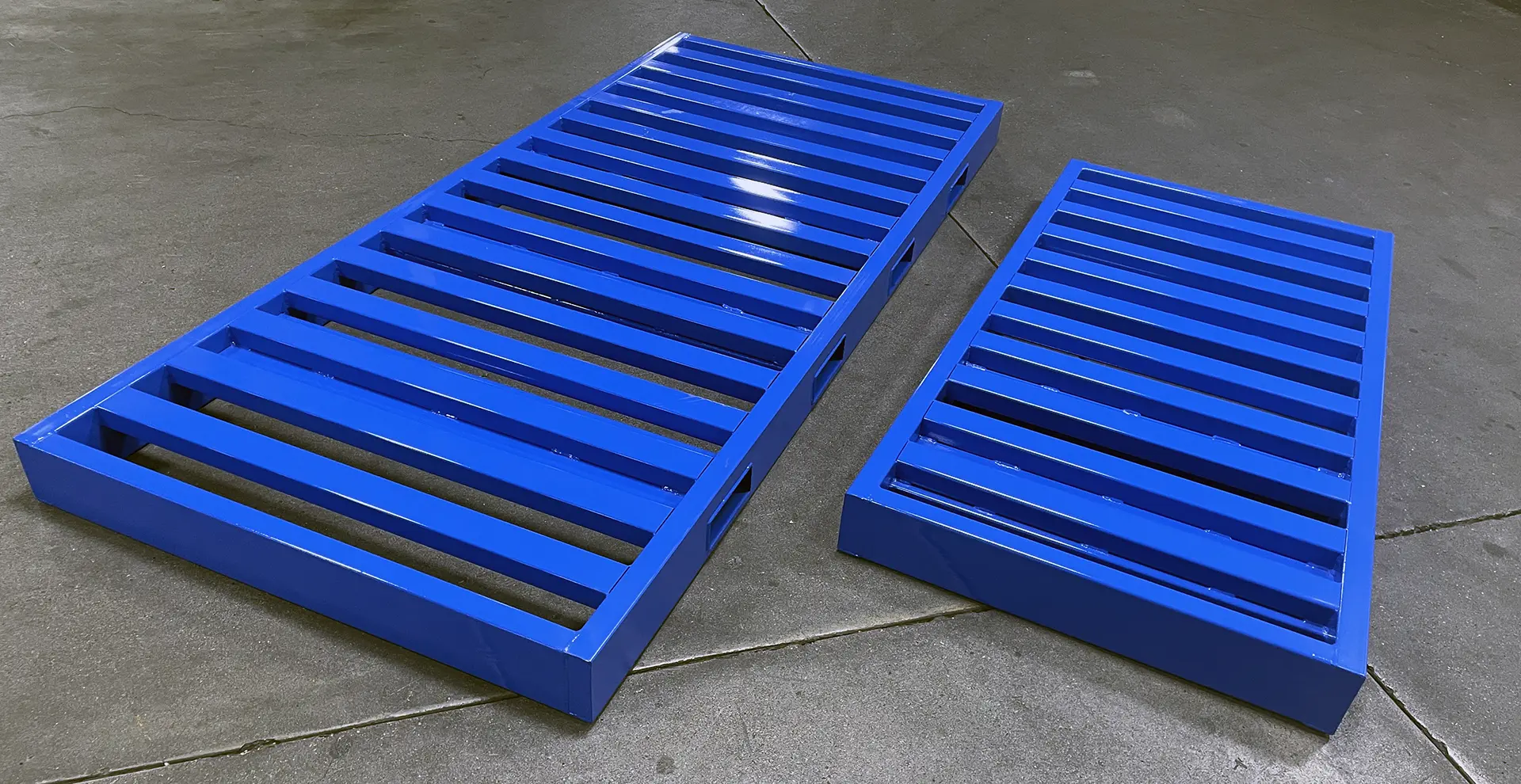 Custom Steel Pallets front view