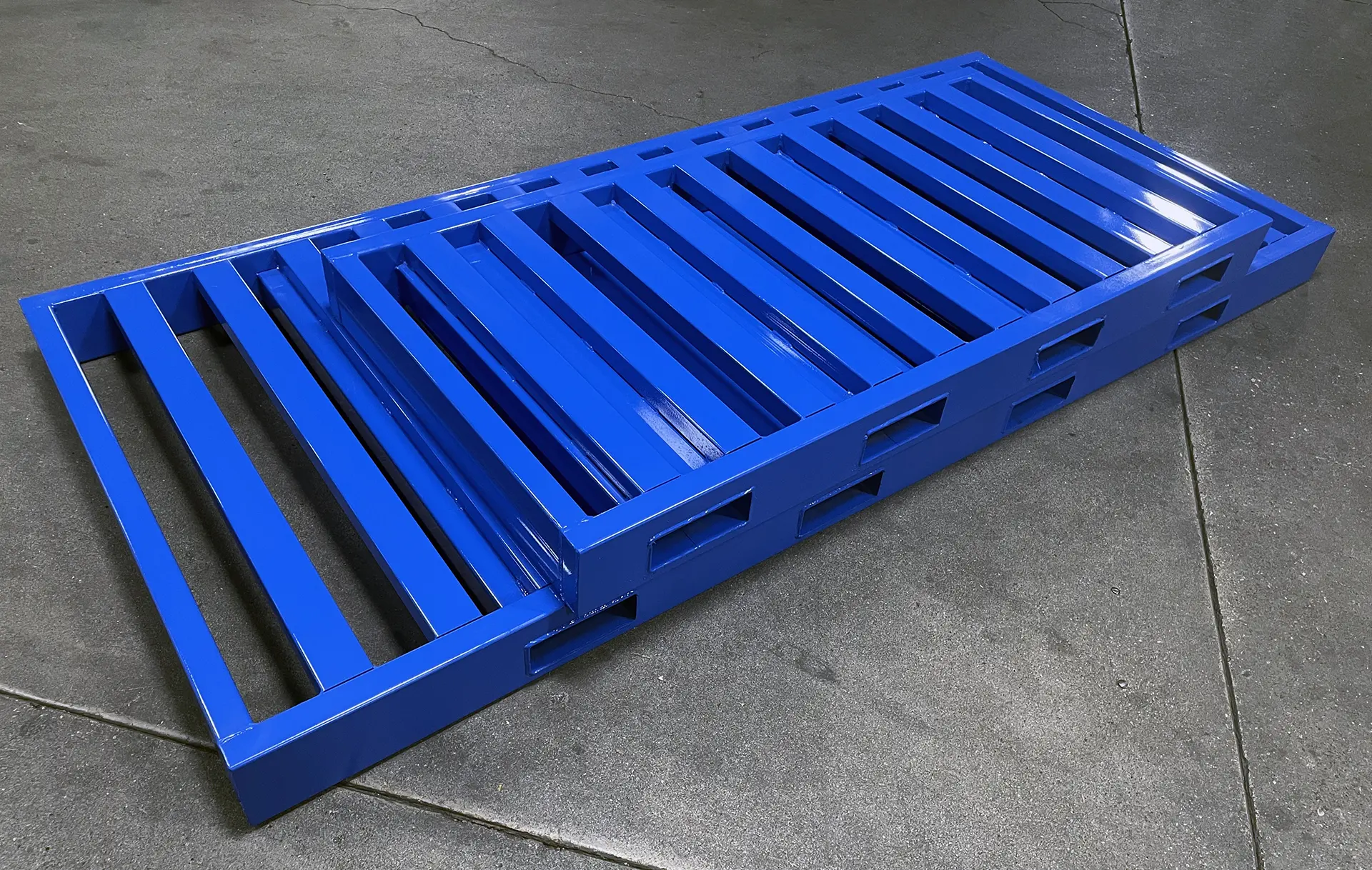 Custom Steel Pallets stacked side view