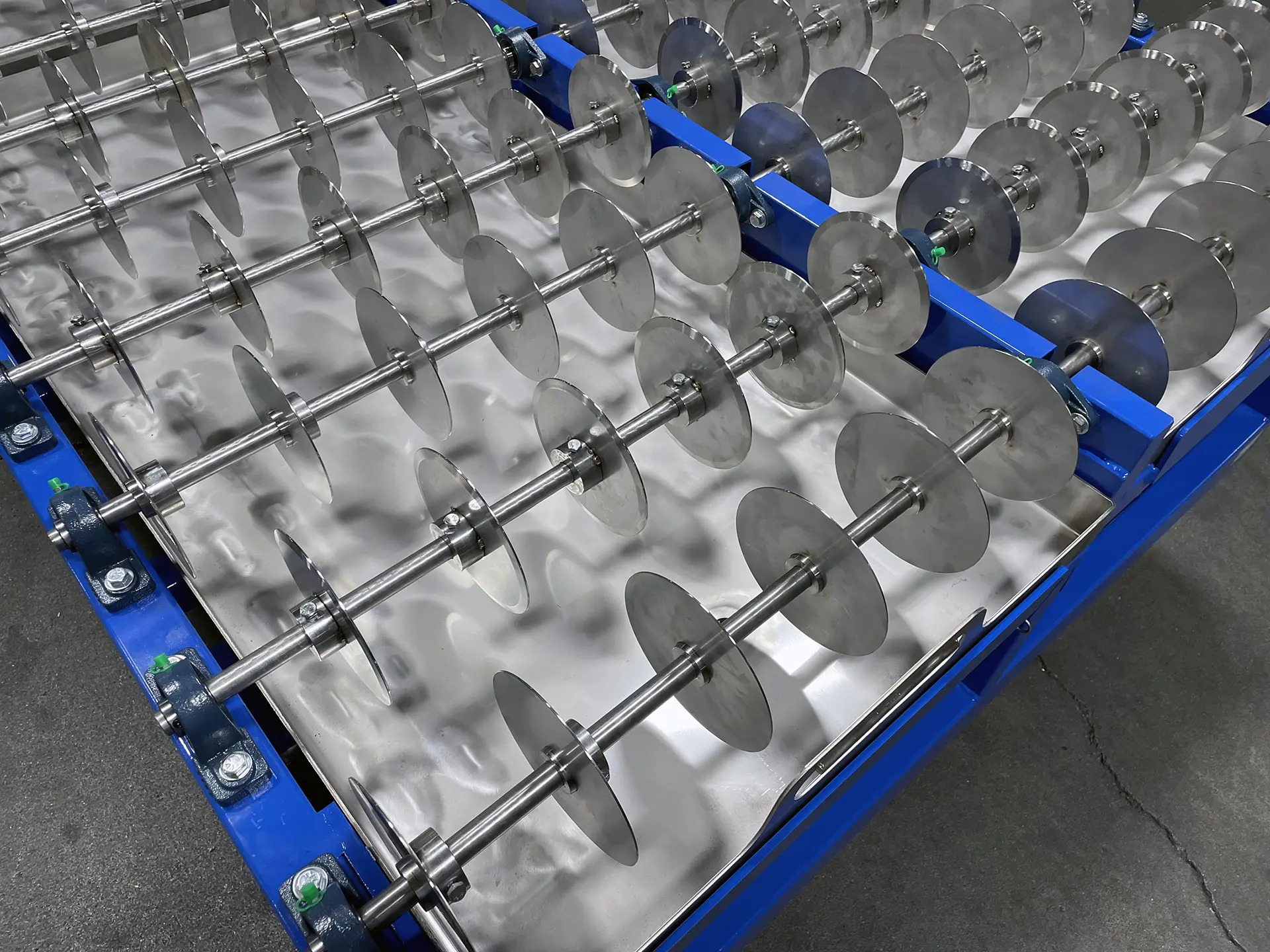 Minimum Contact Disc Conveyor disc view